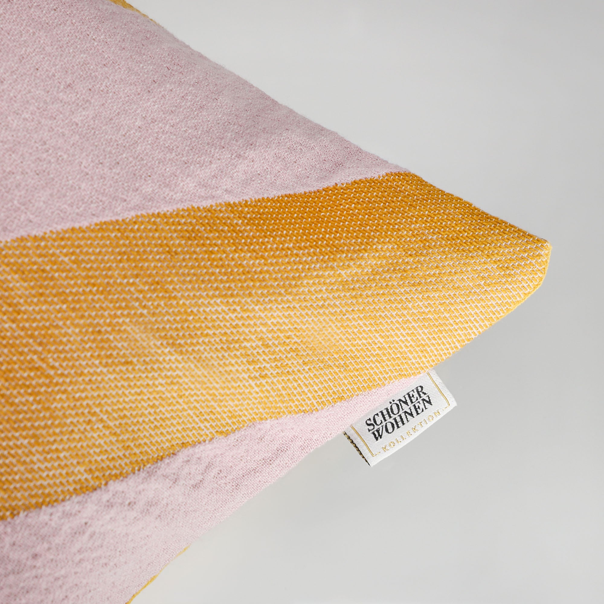 Schöner Wohnen Zierkissenhüllen – Hochwertige Wohnkissen mit Streifen, Stickerei & floralem Design – Naturmaterialien