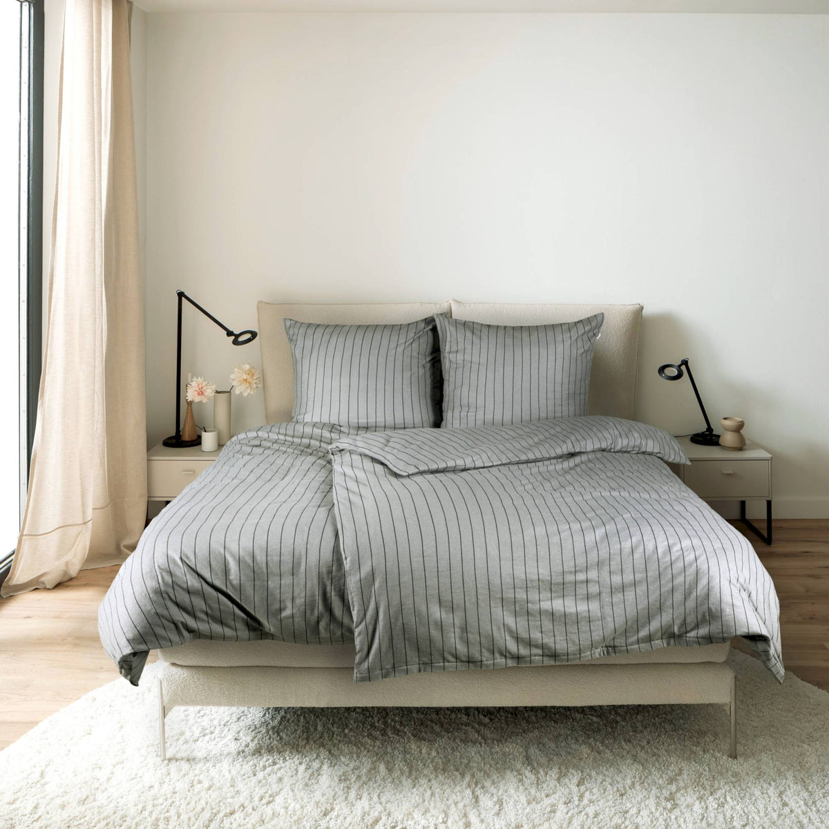 SW-BW-Soft Stripe
