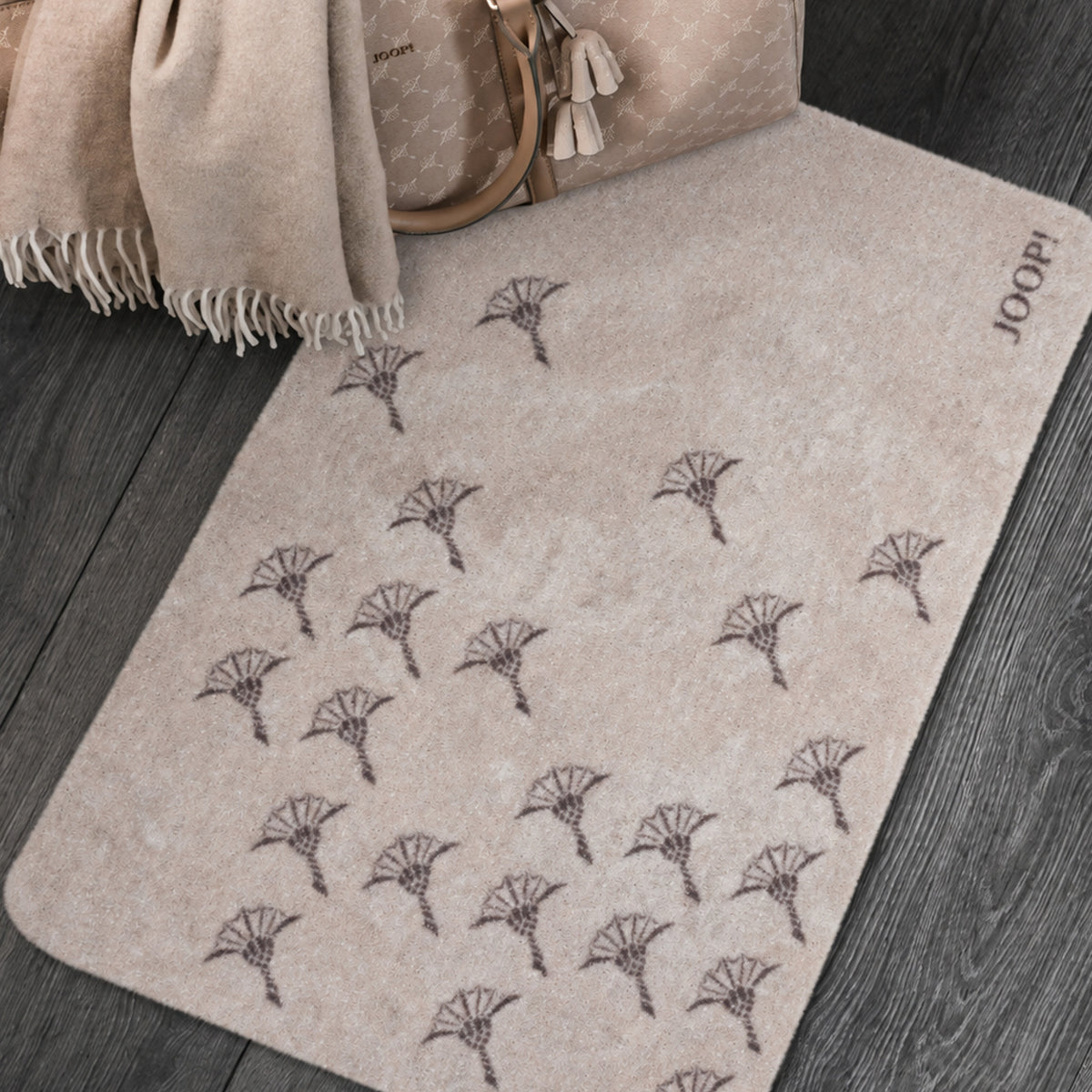 JOOP! Fußmatte WELCOME MATS Faded Cornflower - weich & langlebig