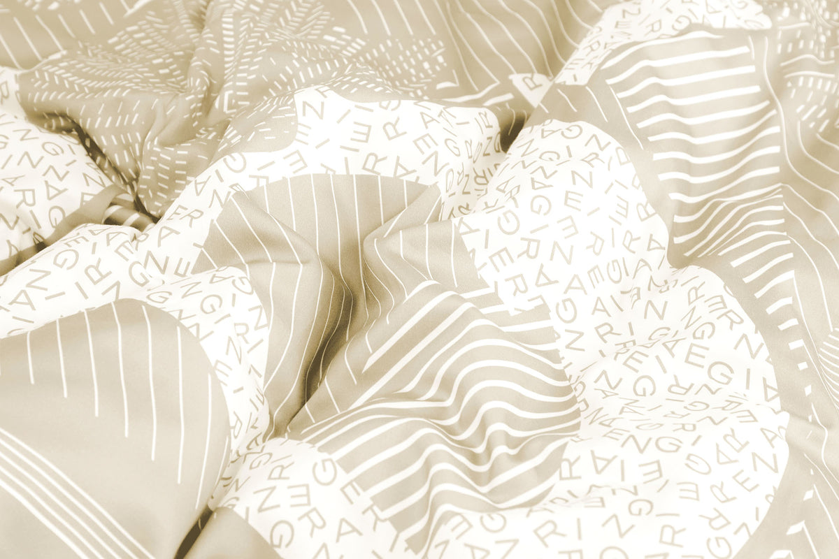AIGNER Designer Bettwäsche Satin – Baumwolle mit Buchstaben Muster