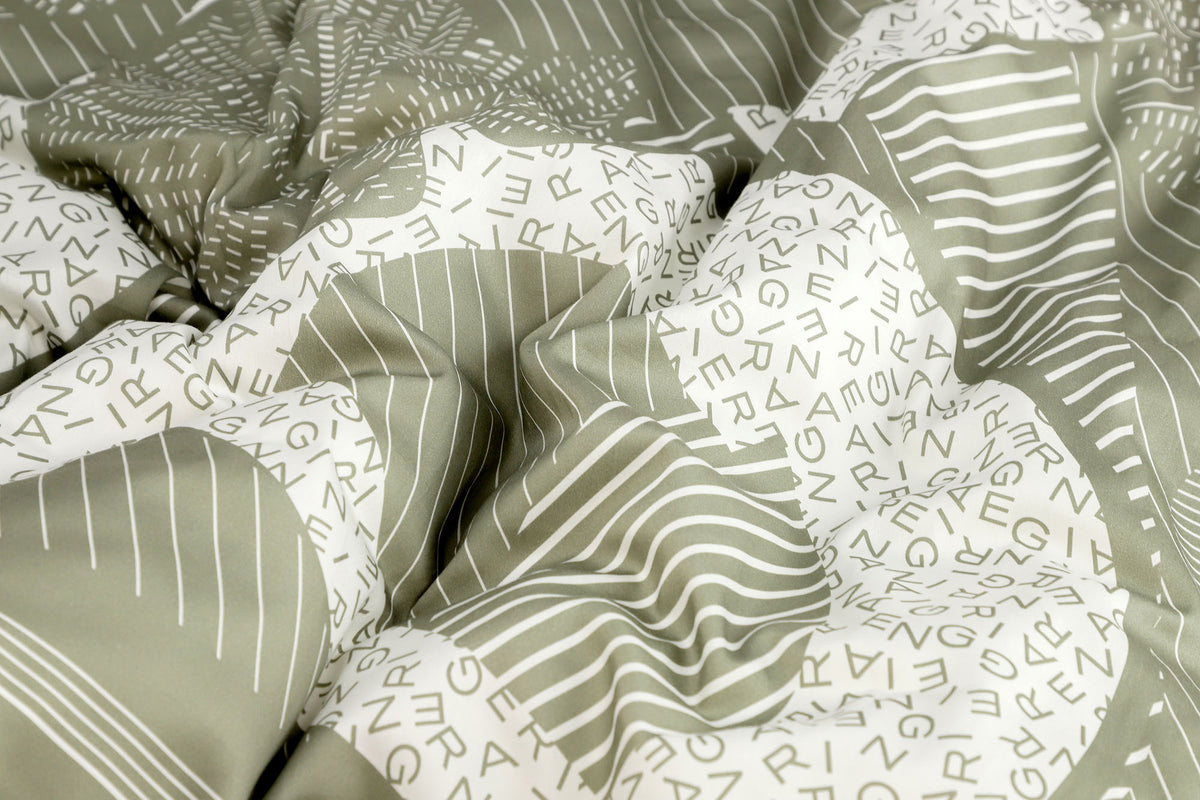 AIGNER Designer Bettwäsche Satin – Baumwolle mit Buchstaben Muster