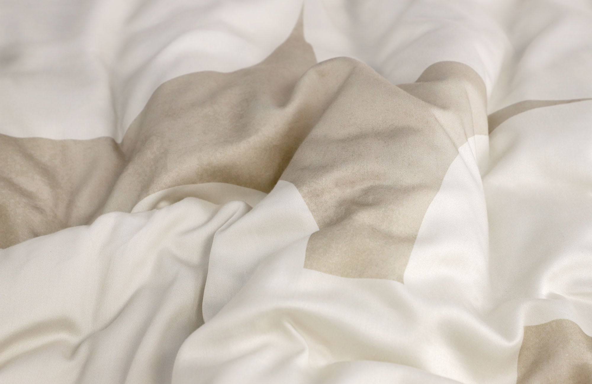 Schöner Wohnen Satin Bettwäsche aus 100% nachhaltiger Baumwolle – mit floralen & grafischen Designs