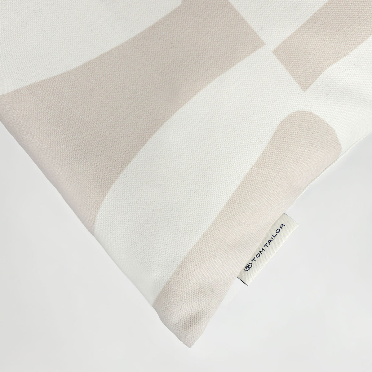 Tom Tailor Zierkissenhülle gewebt – Fröhliche Sommermotive, Streifen & maritime Prints, dekorative Stickereien, pflegeleichter Materialmix